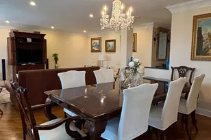 9530 N Lamon Ave, Skokie, IL 60077 - Photo 16