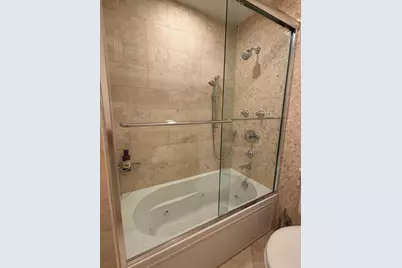 9530 N Lamon Avenue #402, Skokie, IL 60077 - Photo 34