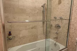 9530 N Lamon Ave, Skokie, IL 60077 - Photo 34