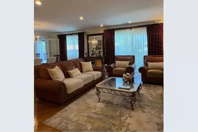 9530 N Lamon Avenue #402, Skokie, IL 60077 - Photo 8