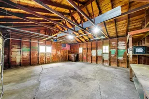 1415 Walnut Dr, Woodstock, IL 60098 - Photo 24