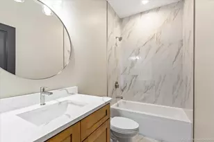 4934 S Champlain Ave, Chicago, IL 60615 - Photo 14