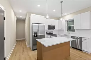 4934 S Champlain Ave, Chicago, IL 60615 - Photo 8