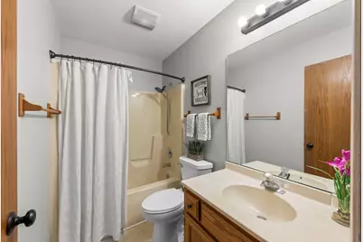 205 Suzy Court, Plano, IL 60545 - Photo 22