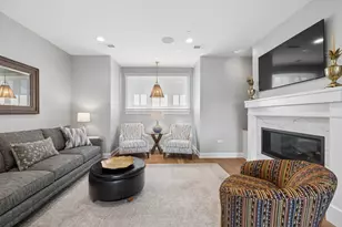 469 Aurora Ave, Naperville, IL 60540 - Photo 32