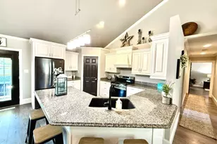 2 Wayman Canyon Rd, Oakwood, IL 61858 - Photo 8
