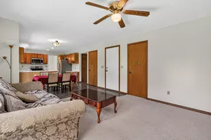 1410 Boyne Ct, Normal, IL 61761 - Photo 4