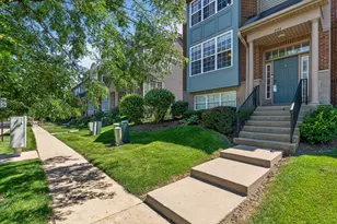 205 Station Park Cir, Grayslake, IL 60030 - Photo 36