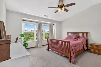 205 Station Park Circle, Grayslake, IL 60030 - Photo 16