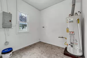2220 S St Louis Ave, Chicago, IL 60623 - Photo 14