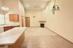4442 Countryside Estates Dr, Poplar Grove, IL 61065 - Photo 2
