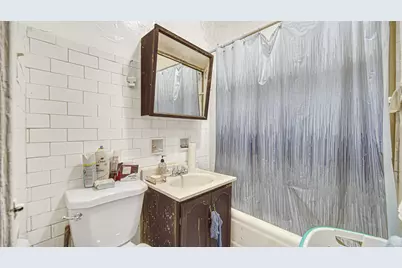 1634 W 68th Street, Chicago, IL 60636 - Photo 18