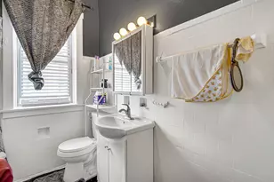 1634 W 68th St, Chicago, IL 60636 - Photo 8