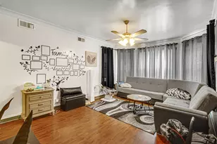 1634 W 68th St, Chicago, IL 60636 - Photo 14