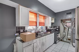 1634 W 68th St, Chicago, IL 60636 - Photo 24
