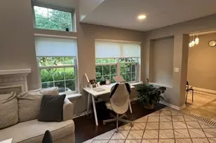 109 Holmes Way, Schaumburg, IL 60193 - Photo 2