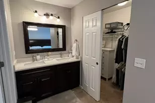 109 Holmes Way, Schaumburg, IL 60193 - Photo 8