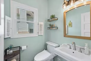307 Elm Ct, Libertyville, IL 60048 - Photo 16