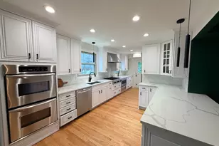 1753 Lunt Ave, Des Plaines, IL 60018 - Photo 2