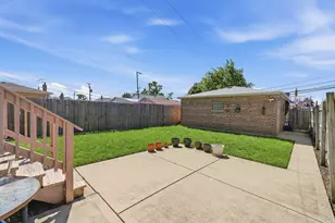 3947 W 65th St, Chicago, IL 60629 - Photo 22