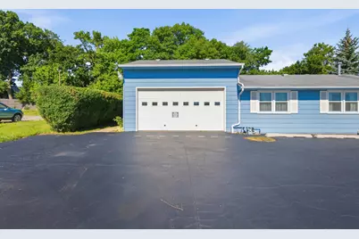 34112 N Barron Boulevard, Grayslake, IL 60030 - Photo 6