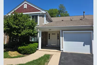 371 Heather Court #D2, Schaumburg, IL 60193 - Photo 1