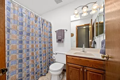 4600 Roslyn Road, Downers Grove, IL 60515 - Photo 20