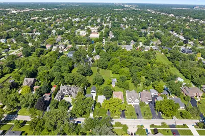 4600 Roslyn Road, Downers Grove, IL 60515 - Photo 42