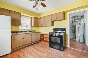 11559 S Kedzie Ave, Merrionette Park, IL 60803 - Photo 8