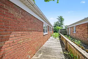 11559 S Kedzie Ave, Merrionette Park, IL 60803 - Photo 2