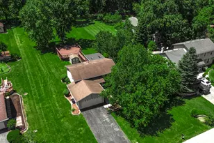180 S Belmont Ave, Elgin, IL 60123 - Photo 4