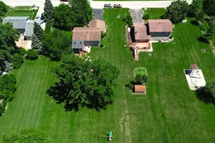 180 S Belmont Ave, Elgin, IL 60123 - Photo 24