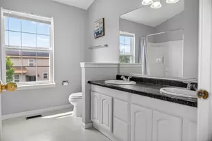 731 Sapphire Dr, Bolingbrook, IL 60490 - Photo 12