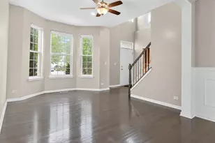 731 Sapphire Dr, Bolingbrook, IL 60490 - Photo 4