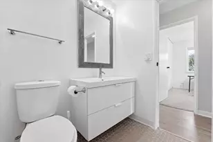 6320 Clark Dr, Woodridge, IL 60517 - Photo 12