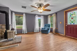19104 Crowley Rd, Harvard, IL 60033 - Photo 16