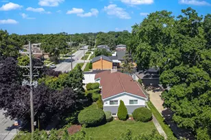 9840 Warren St, Oak Lawn, IL 60453 - Photo 4
