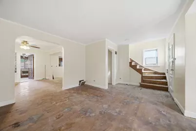 10605 S Normal Avenue, Chicago, IL 60628 - Photo 6