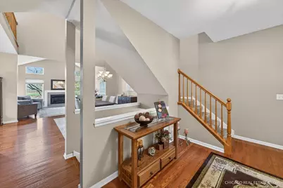 710 Juniper Lane, Lake in the Hills, IL 60156 - Photo 10