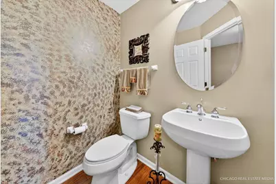 710 Juniper Lane, Lake in the Hills, IL 60156 - Photo 14