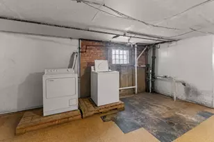 9043 S Carpenter St, Chicago, IL 60620 - Photo 26