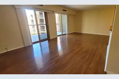 1515 E Central Road #318C, Arlington Heights, IL 60005 - Photo 12