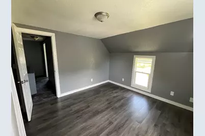 725 Madison Avenue, Kewanee, IL 61443 - Photo 18