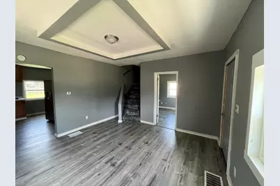 725 Madison Avenue, Kewanee, IL 61443 - Photo 8