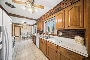 8231 W Berwyn Ave, Chicago, IL 60656 - Photo 8
