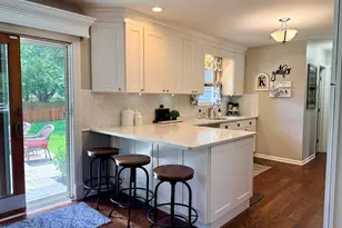 1102 Ravinia Ct, Shorewood, IL 60404 - Photo 6