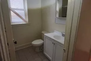 9202 S Loomis St, Chicago, IL 60620 - Photo 4