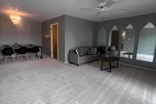 100 Park Ave, Calumet City, IL 60409 - Photo 4