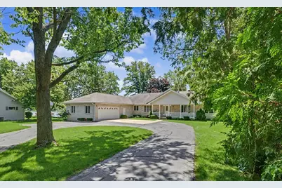 606 Skyline Drive, Loda, IL 60948 - Photo 2