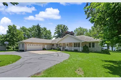 606 Skyline Drive, Loda, IL 60948 - Photo 1